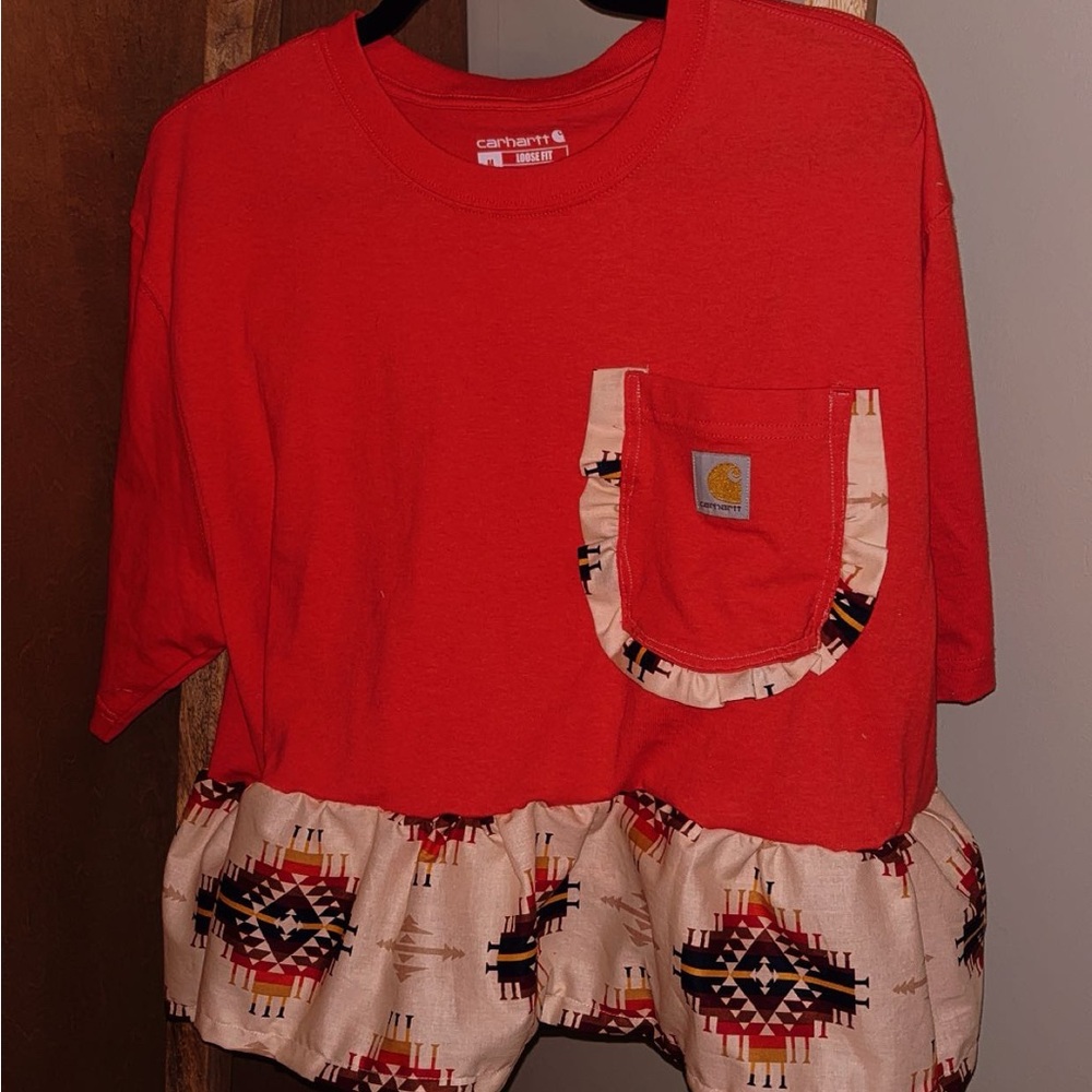 Carhartt Ruffle Tee